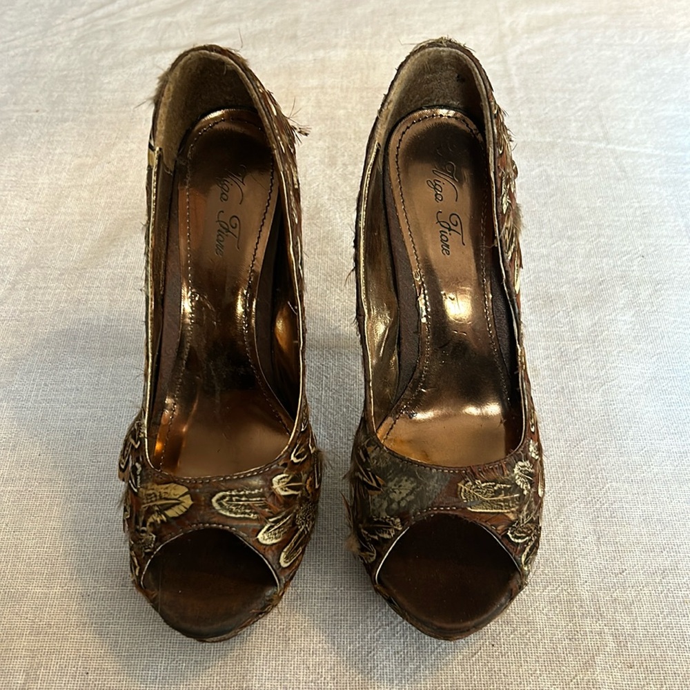 NWOT Viga Fiare heels